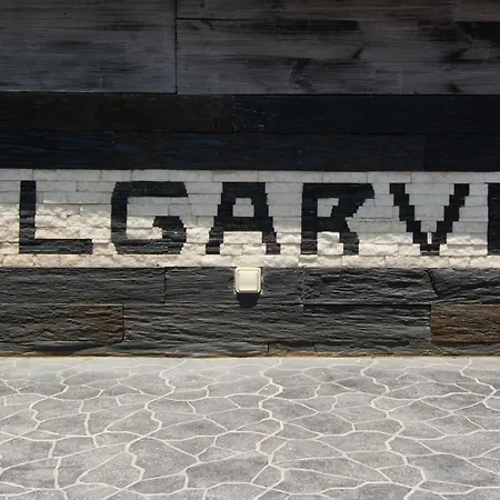 ゲストハウス Al Barbinha *